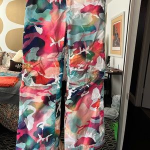 Roxy multicolor camo print ski pants